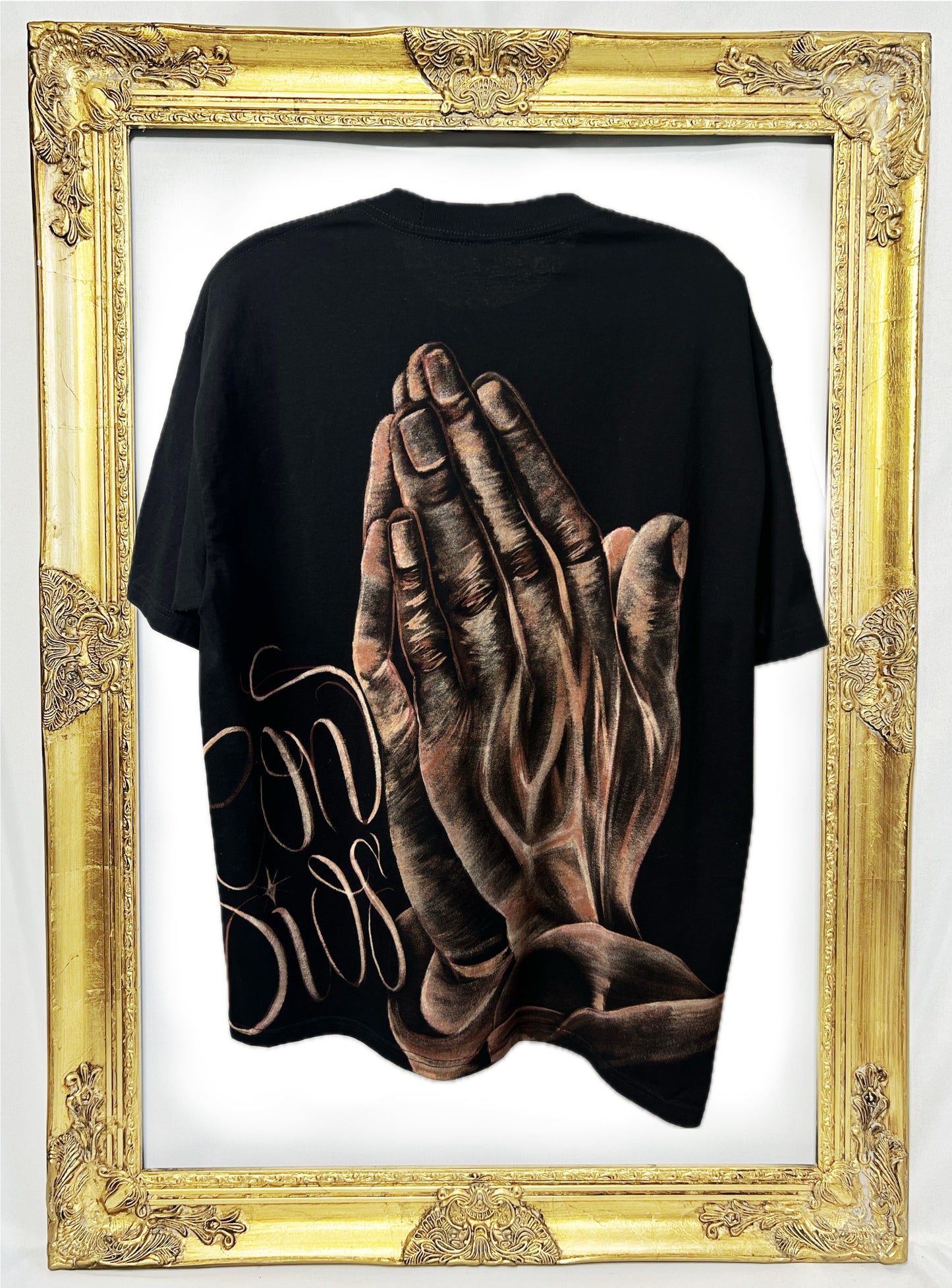 ArtebyEve x La Familia 1 of 1 T-Shirt